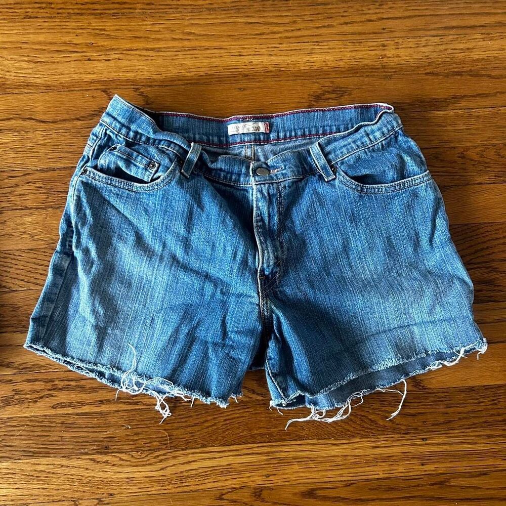 Levi-s Women's Blue and Navy Shorts